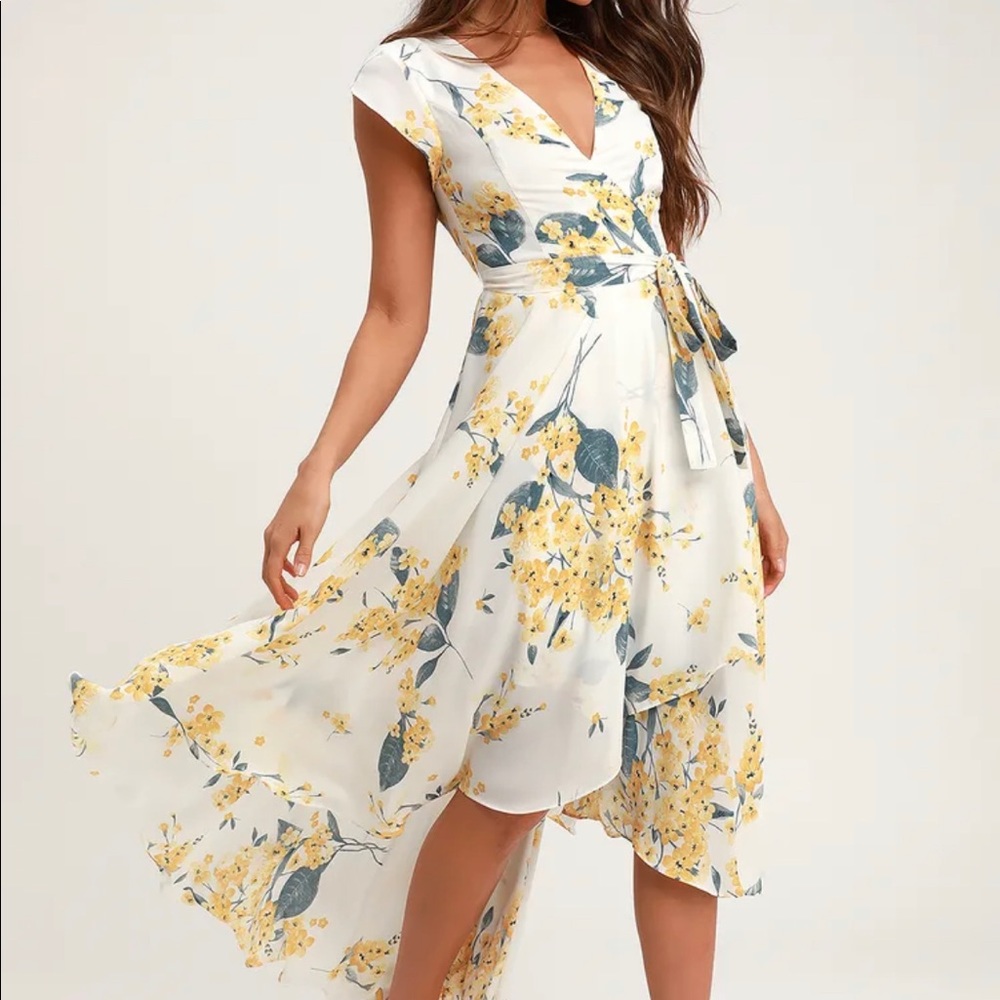 NWT Lulus floral high low dress